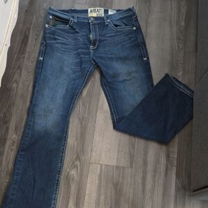 Ariat Rocker Boot M7 38x34 Dark Blue Denim Jeans